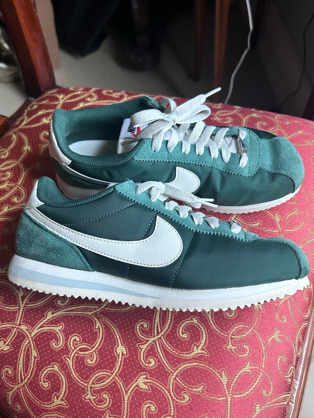 Nike Fir Green Sail Women’s 8 Cortez Sneakers